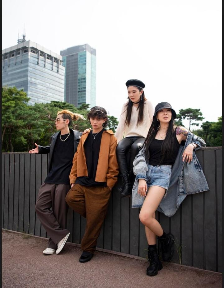 Potret ilustrasi fashion anak GenZ Korea