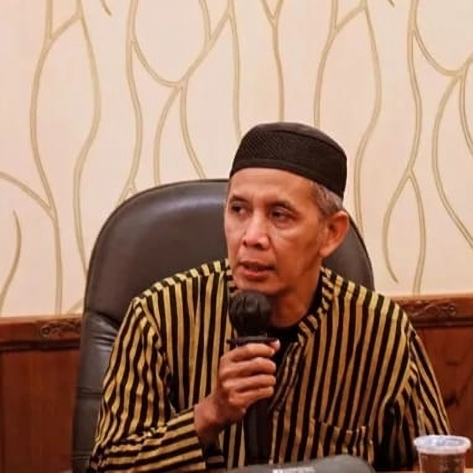 Dalhar Muhammadun, Ketua Dewan Kebudayaan Kabupaten Blora & Ketua Lesbumi PCNU Blora.