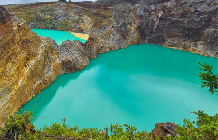 Danau Kelimutu