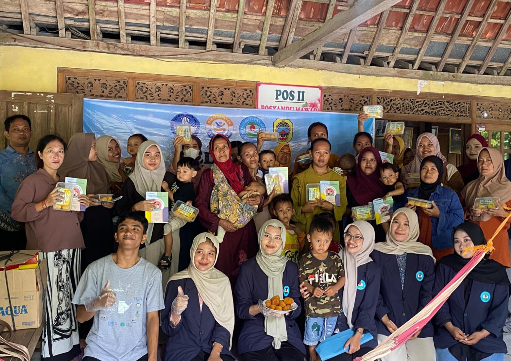 KREATIF: Pemanfaatan pangan lokal diberikan di Posyandu Desa Pakem Kecamatan Sukolilo.
