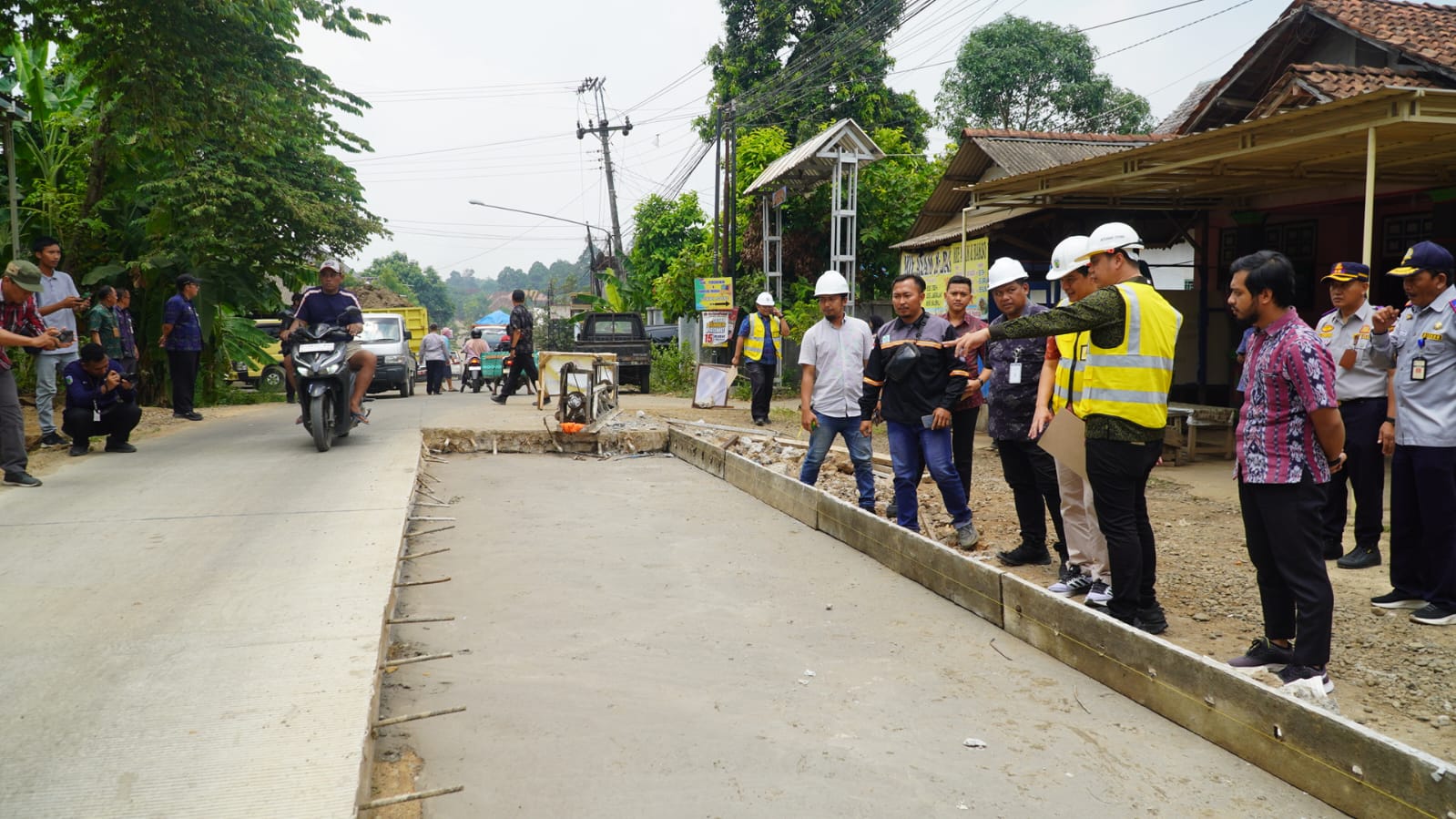 Witiarso Utomo cek betonisasi