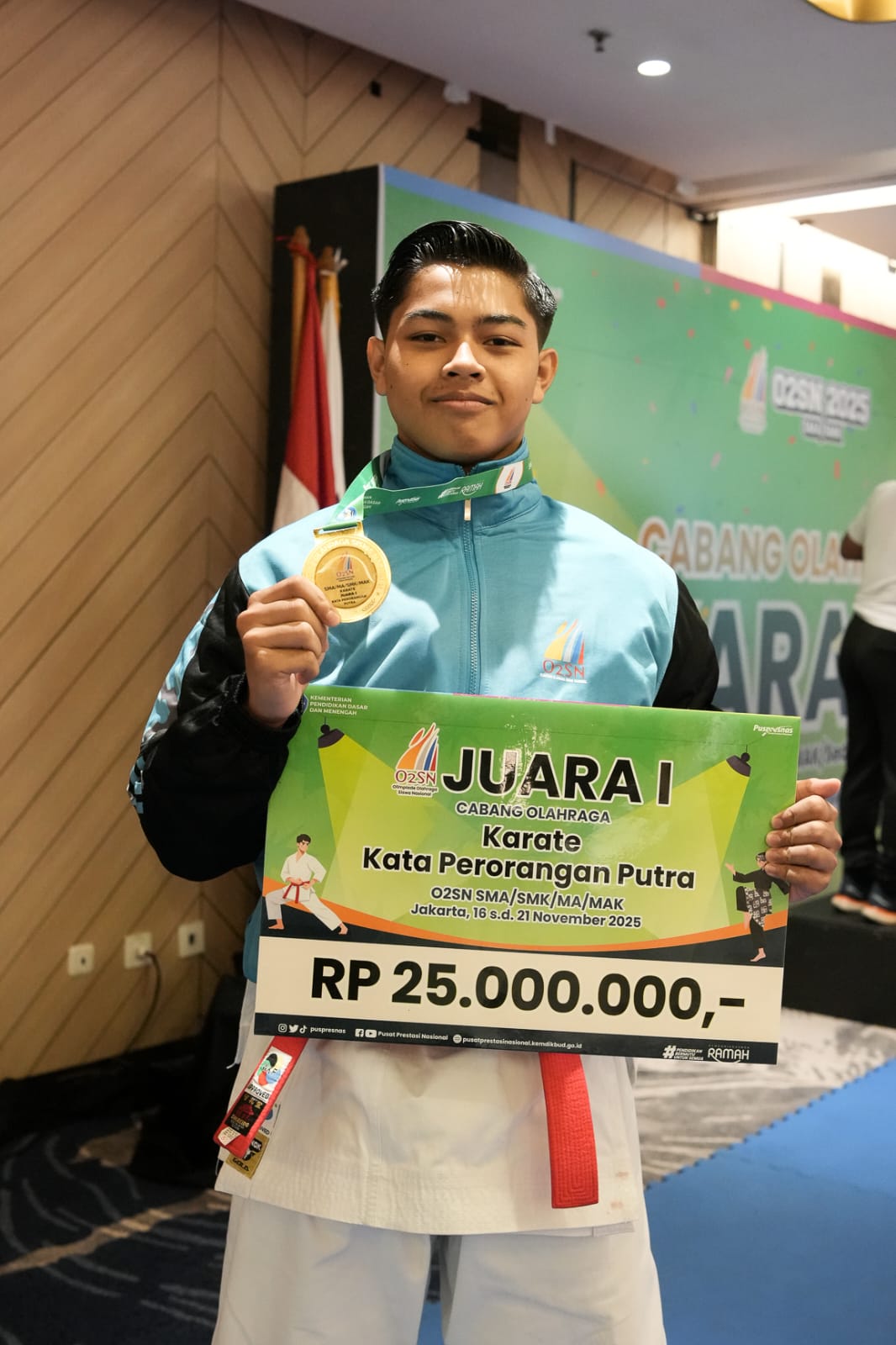 JUARA &ndash; Nikholas Putra Devandriano mendapatkan juara satu 02SN Nasional di Jakarta beberapa waktu lalu.