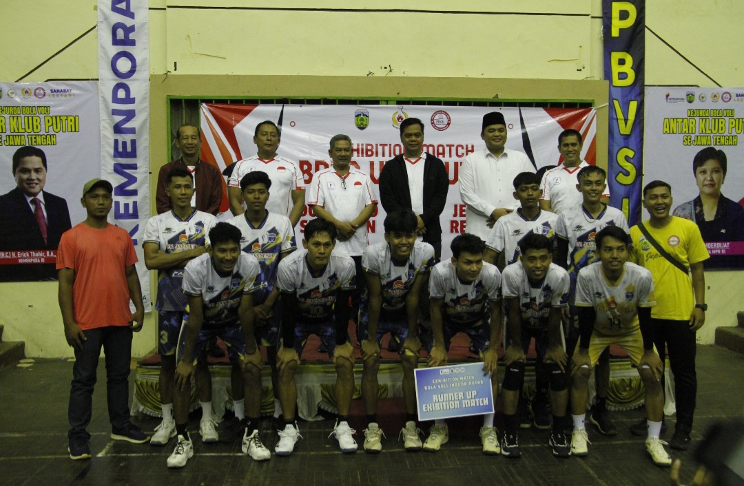 SUPPORT: Bupati Jepara berikan dukungan terhadap para atlet.
