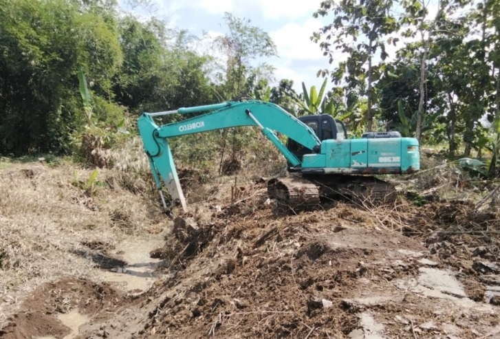 DINORMALISASI: Sejumlah sungai mulai dilakukan normalisasi di APBD-P.