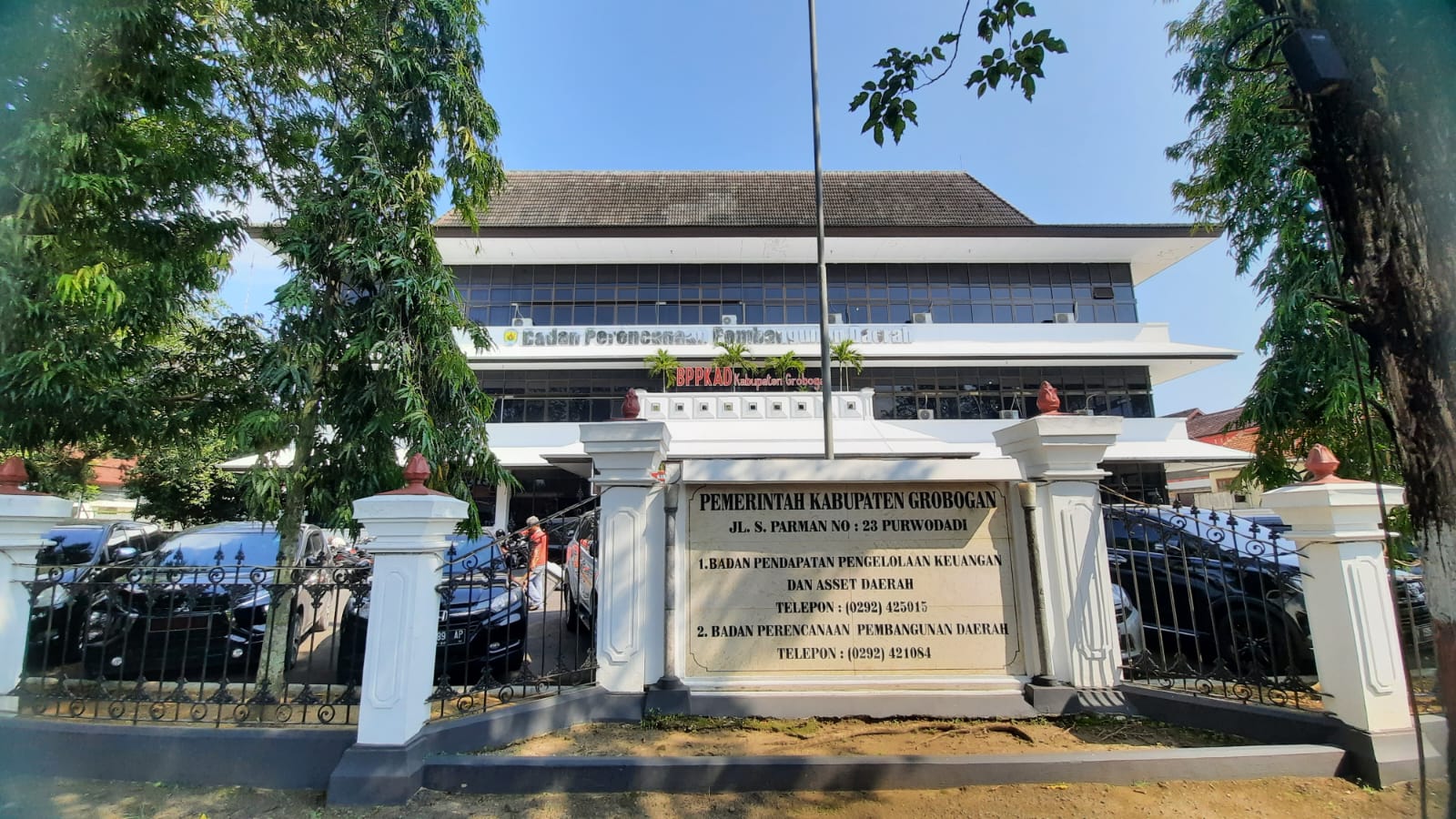 GEDUNG: Bangunan gedung BPPKAD dan Bappeda Grobogan saat ini.