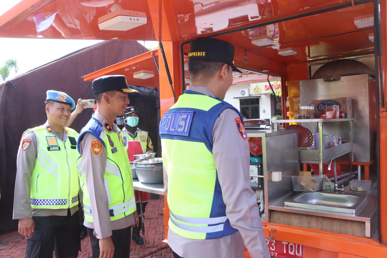 Dapur umum telah disiapkan jika terjadi bencana.