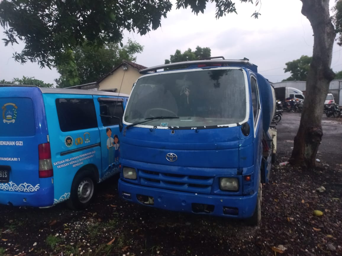 DOK. RADAR KUDUS BARANG BUKTI: Truk tangki milik PT DN diamankan Polres Rembang karena diduga mengangkut minyak mentah dari Ngiri