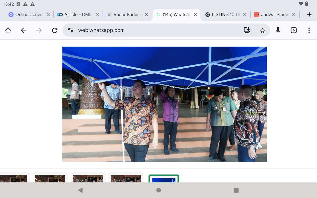 UMKM: Bantuan melalui program Corporate Social Responsibility (CSR) PT Brillian Ecommerce Berjaya diterima langsung oleh Bupati Jepara, H. Witiarso Utomo (Mas Wiwit) di Pendapa Kartini, Selasa (9/12).