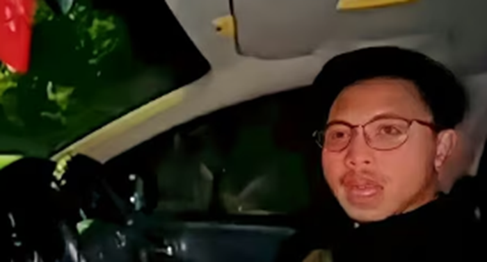 Adimas Firdaus alias Resbobb yang menghina suku sunda dan viking