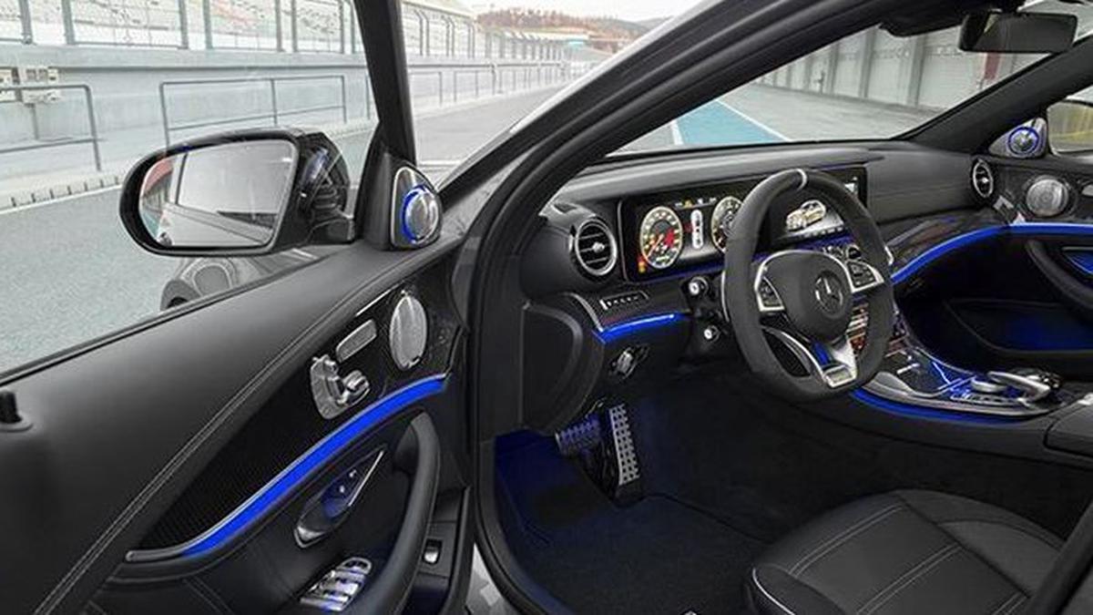 Interior Mobil
