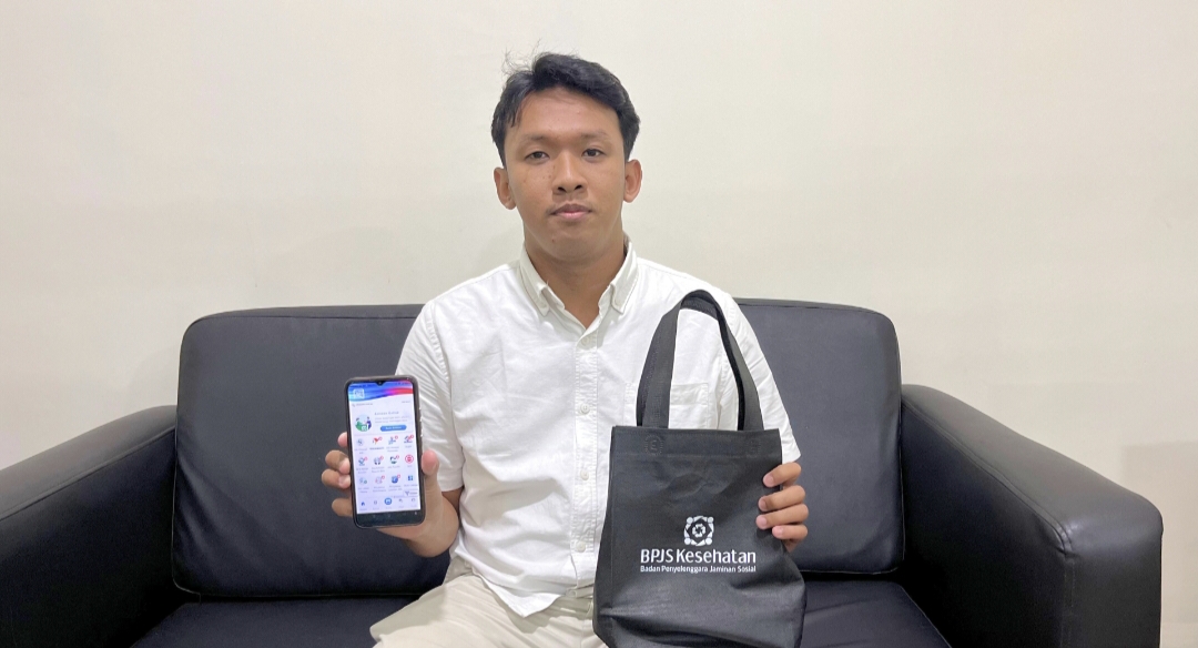 Addin Zaidan Zakki dan keluarganya di Kudus, rasa cemas itu sirna berkat kepesertaan aktif dalam Program Jaminan Kesehatan Nasional (JKN).