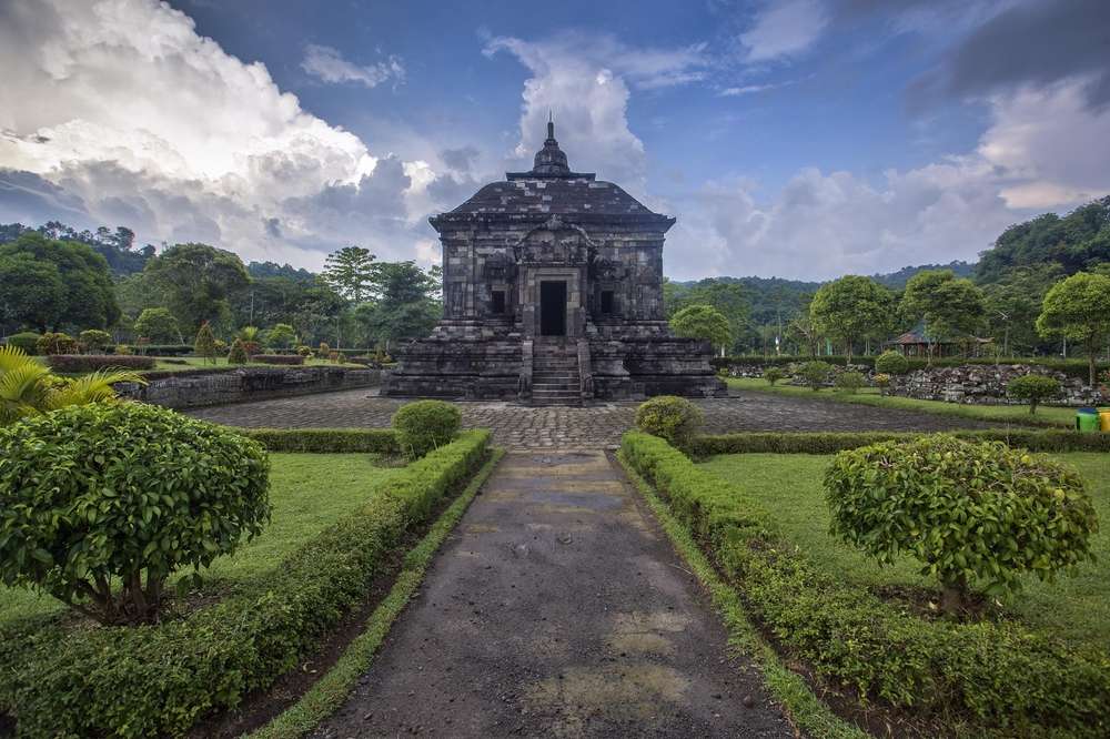 Candi Banyutibo