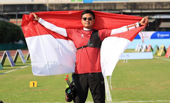 Ega Agata Salsabilla, peraih medali emas ke-70 bagi Indonesia di SEA Games 2025. Foto: Dok. NOC Indonesia/Naif Muhammad Al