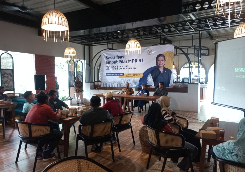 SUPPORT: Lestari Moerdijat berikan motivasi saat sosialisasi empat pilar.
