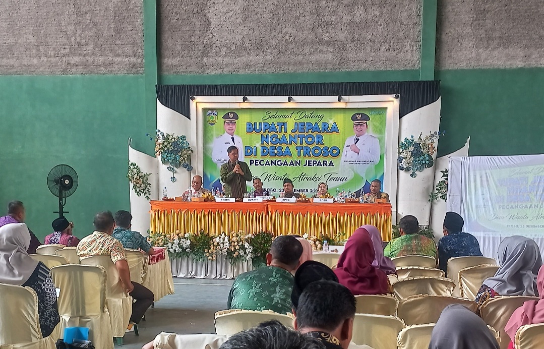 TURUN LANGSUNG: Bunga Desa dilakukan sebagai upaya untuk menginventarisasi persoalan akar rumput.