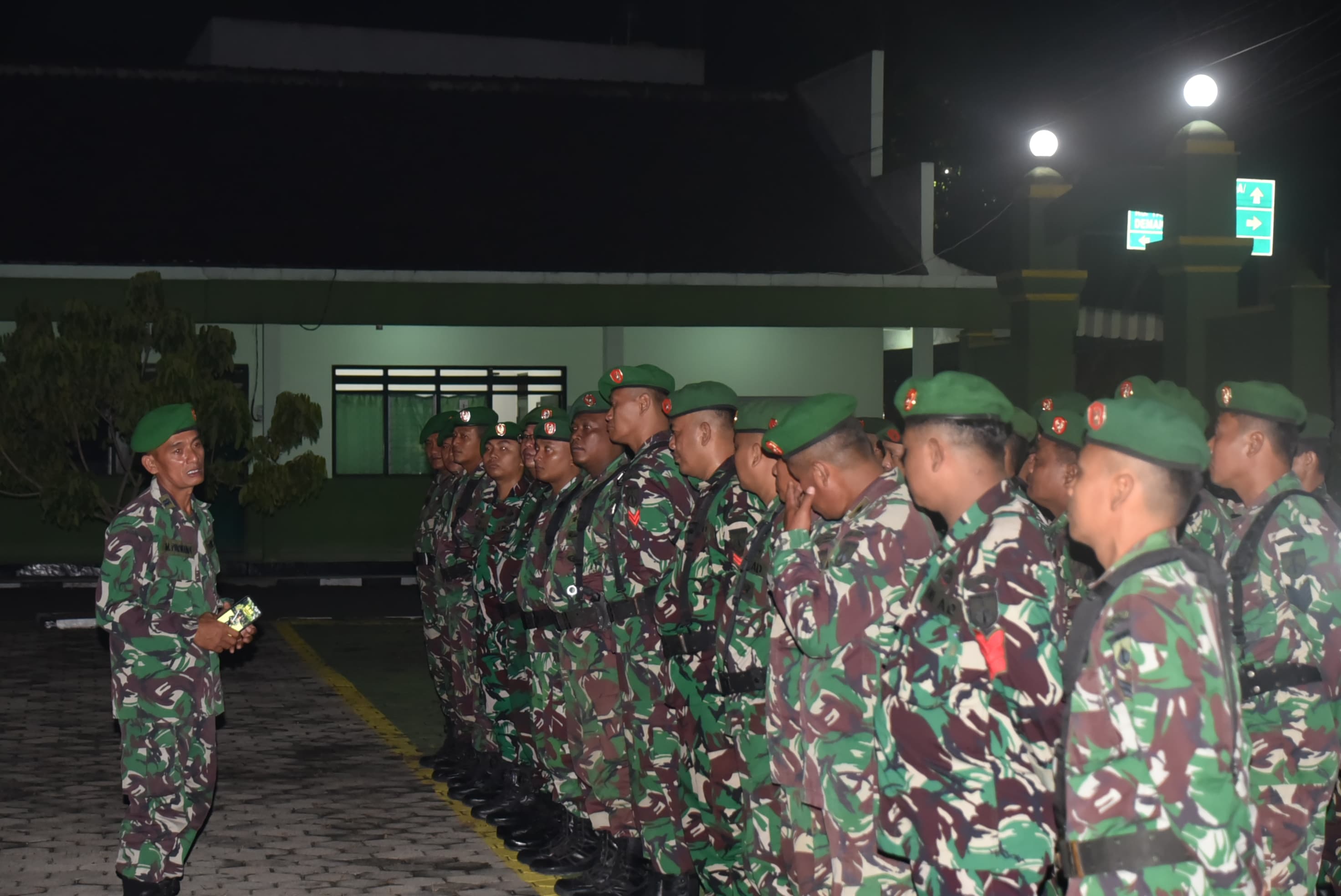 APEL KESIAPSIAGAAN: Kodim 0717/Grobogan saat melakuka apel kesiapsigaan selama Nataru.