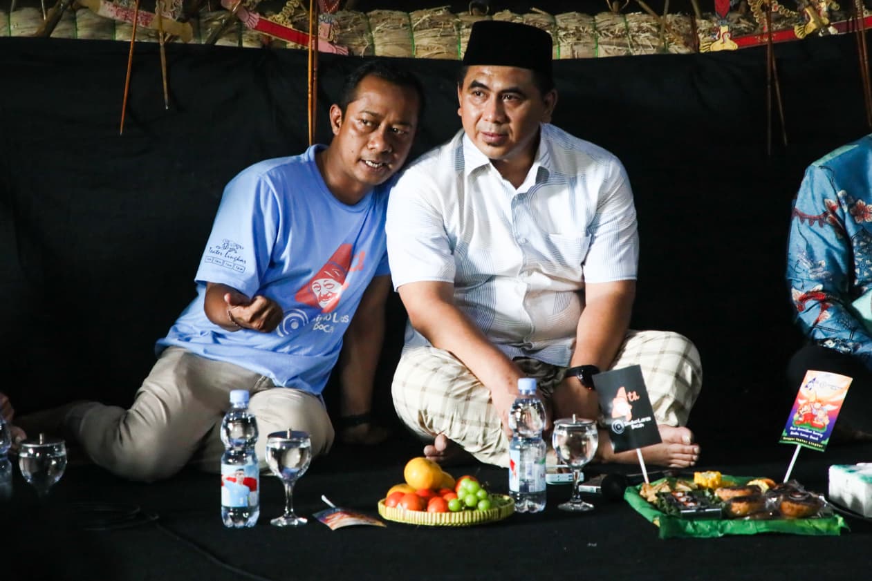 Wakil Gubernur Jawa Tengah Taj Yasin Maemoen, Sabtu, 27 Desember 2025, menghadiri peringatan Ulang Tahun ke-4, sanggar Sindhu Laras Bocah, di Sanggar Teater Lingkar, Kedungmundu.