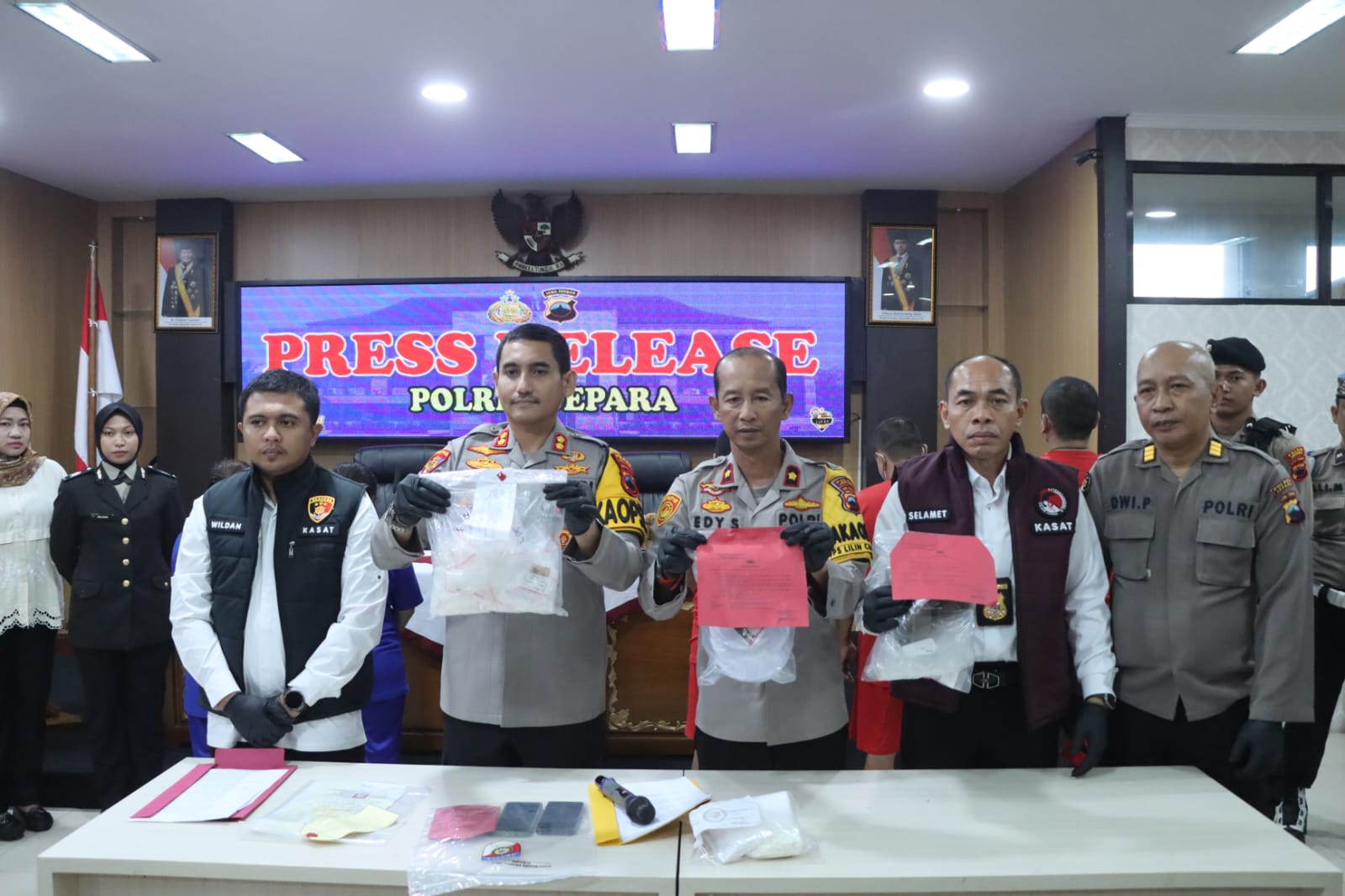 Polisi Ungkap Kasus Narkoba, Amankan Sabu Nyaris 1 Kg di Jepara