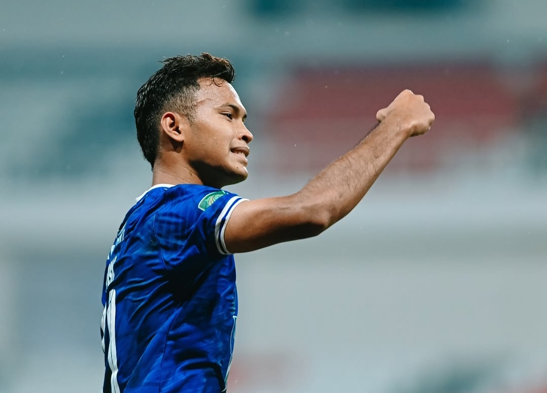 Krisna John pemain PSIS Semarang mencetak gol Saat lawan Persipal Palu