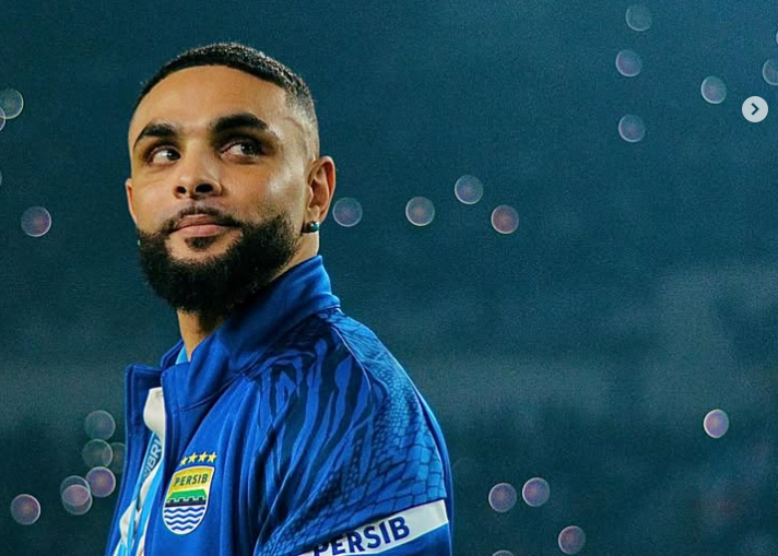 Layvin Kurzawa Persib Bandung