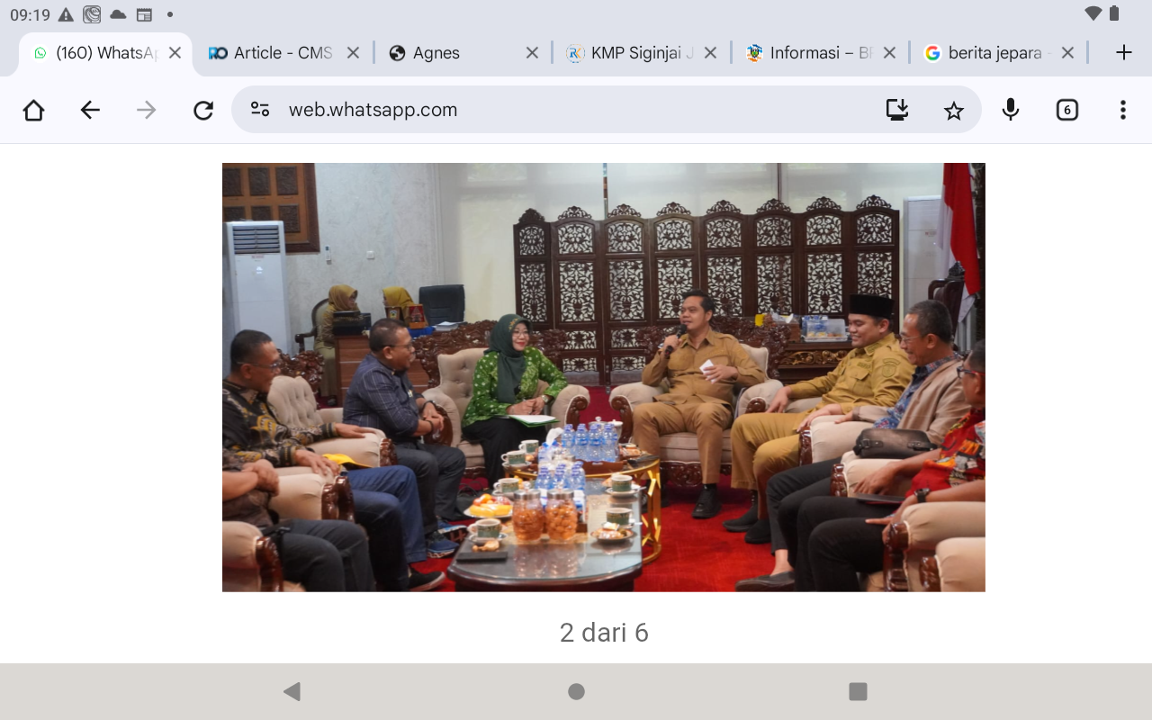 DISKUSI: Bupati Jepara Witiarso Utomo menyambut kedatangan Komisi D DPRD Jateng.