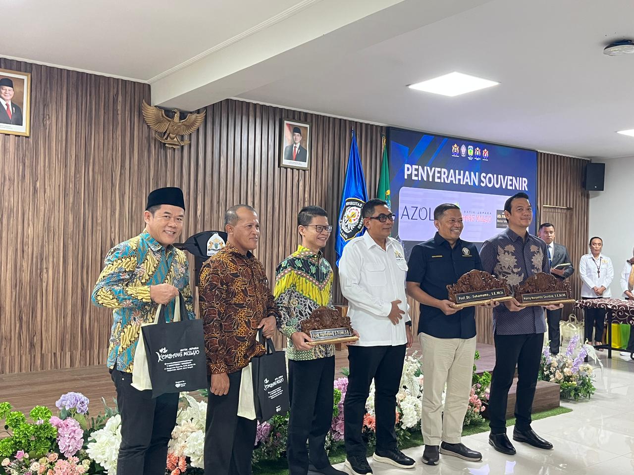 SINERGI: Rapimkab Kamar Dagang dan Industri (Kadin) Jepara yang digelar di Auditorium Kampus Universitas Diponegoro (UNDIP) Jepara, Desa Telukawur, Kecamatan Tahunan, Sabtu (24/1).