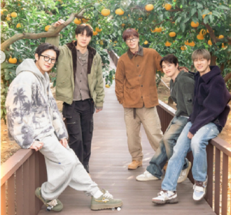 EXO