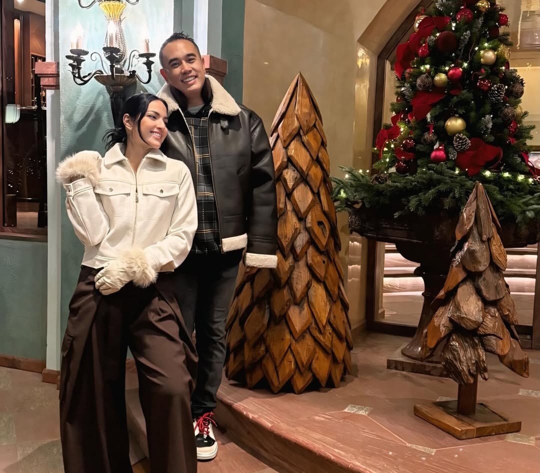 Potret mesra Nia Ramadhani & Ardi Bakrie