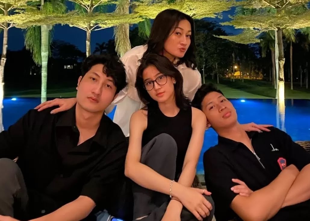 Keluarga Keisya Levronka (Foto: instagram @levihavron)