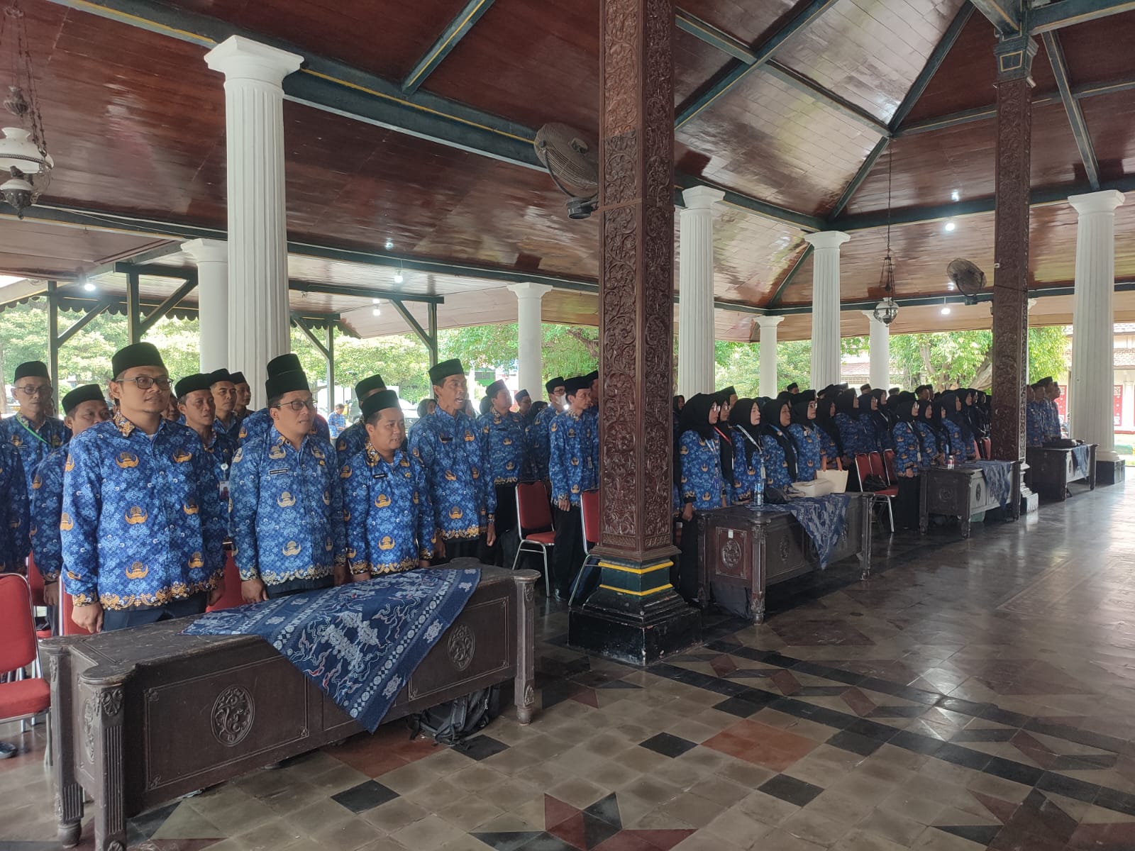 PELANTIKAN: Puluhan pejabat baru di lingkungan Dinas Pendidikan, Pemuda dan Olahraga (Dindikpora) Kabupaten Rembang digelar di Pendopo Museum RA Kartini.
