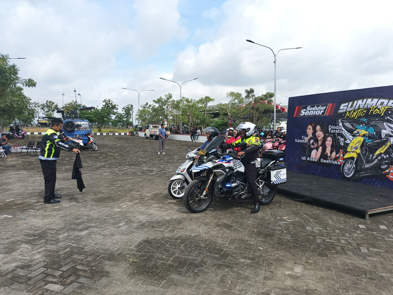 SOSIALISASI: Kegiatan sosialisasi Operasi Keselamatan Candi 2026 yang dikemas dalam agenda Sunmori Matic Fest di Gedung Serba Guna Dewi Sri pada Minggu (8/2/2026).