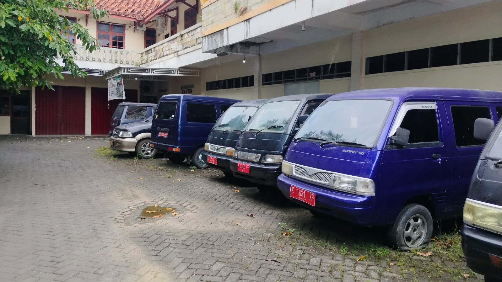 DISIAPKAN: Sejumlah Randis Pemkab Grobogan yang akan direncanakan lelang.