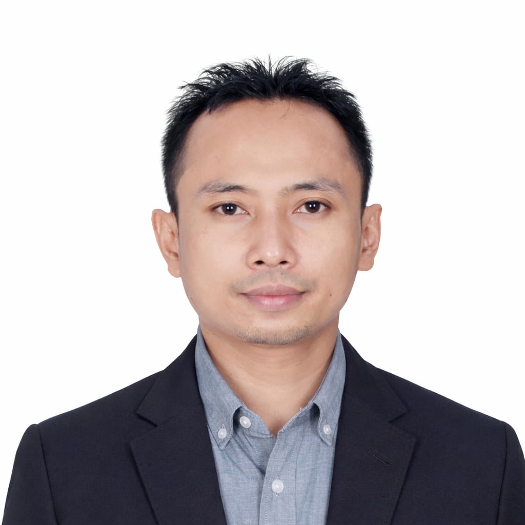 Rudy Heryanto, M.A. Pemerhati Komunikasi Publik Alumni Departemen Ilmu Komunikasi FISIPOL UGM (Pandangan pribadi penulis)