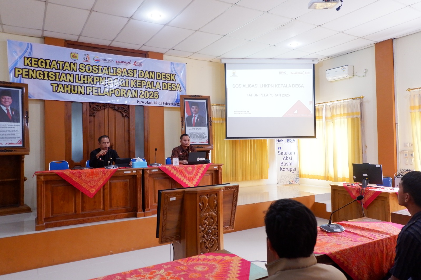 SOSIALISASI: Inspektorat Daerah Grobogan saat melaukan sosialisasi dan desk pengisian LHKPN bagi kepala desa. 