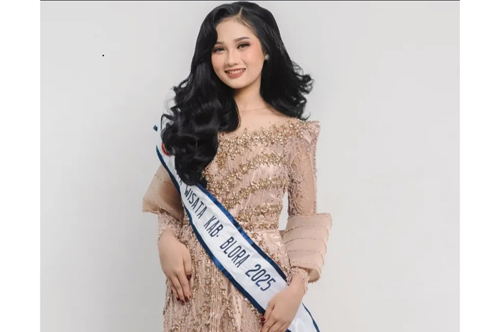 Djati Kemuning Stefani Ajeng Herlambang