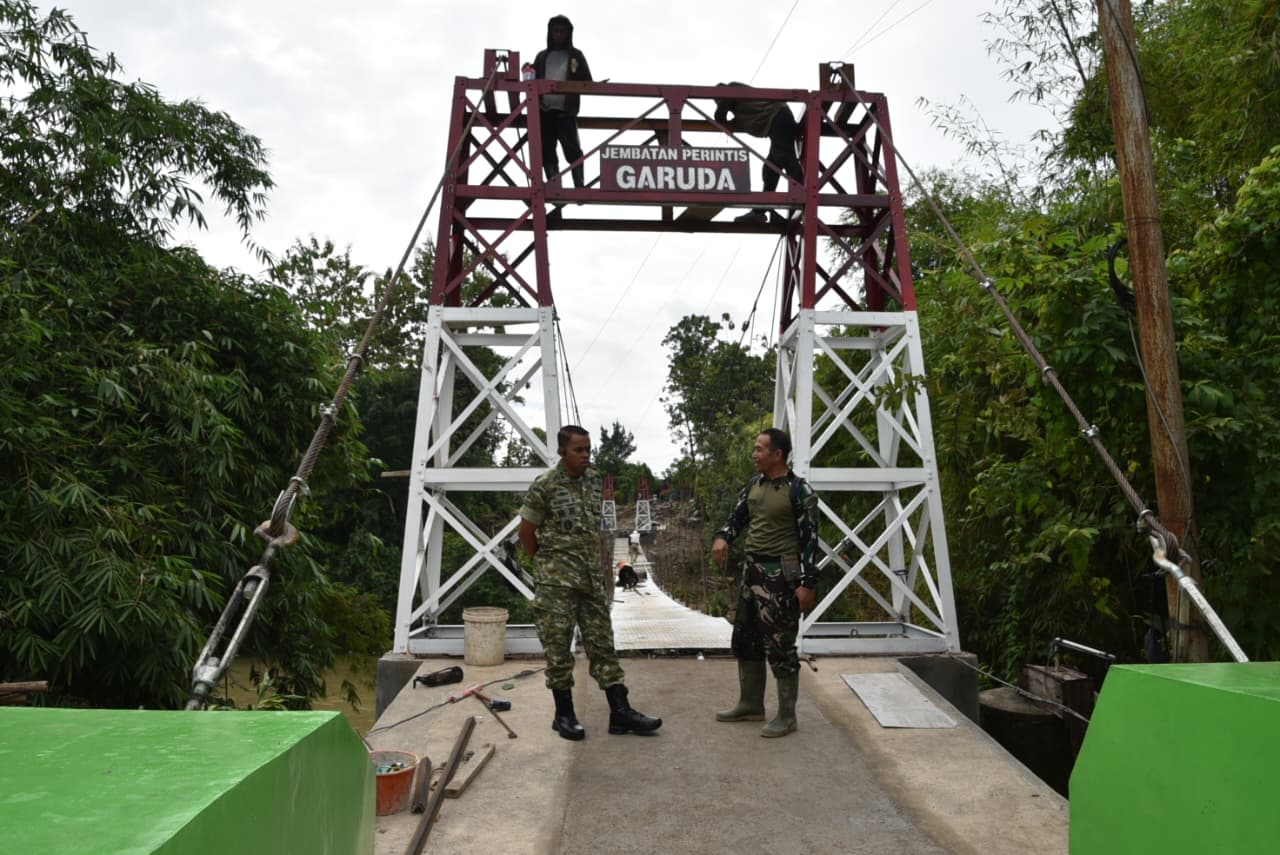 SIAP BEROPERASI: Jembatan gantung di Kecamatan Kedungjati, Grobogan, siap beroperasi.