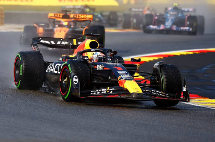 Prosedur start baru untuk GP Australia (@ThisIsFormu1a1)