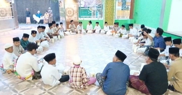 SEMANGAT: Salah satu sesi dalam Presantren 1000 Cahaya Ramadan yang diselenggarakan BCB Ma'had Aly TBS Kudus.