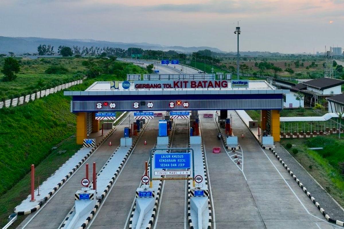 Gerbang Tol KIT Batang