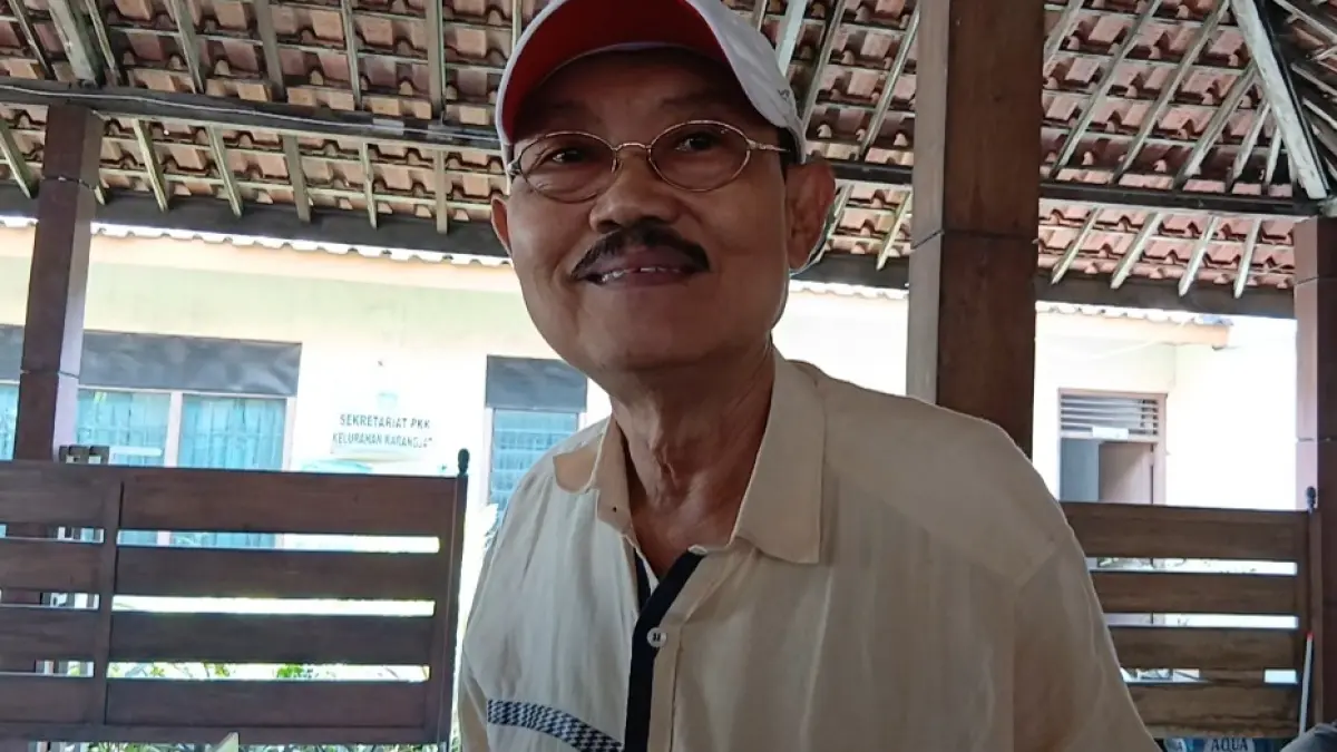 PEDULI: Mantan Bupati Blora Yudhi Sancoyo saat memberikan keterangan ke media. 