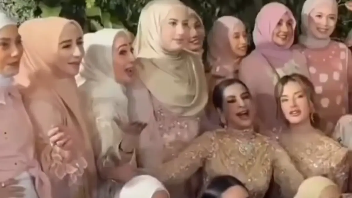 Tangis Bu Ala Pecah Usai Diduga Dibentak Tasyi Athasyia Perkara Foto