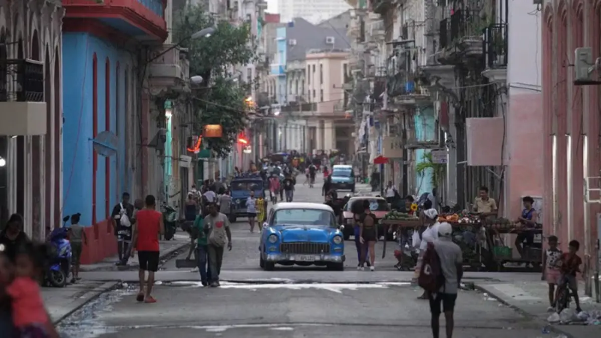 Pemandangan kota Havana, yang saat ini mengalami krisi energi. (Sumber: REUTERS/Alexandre Meneghini)