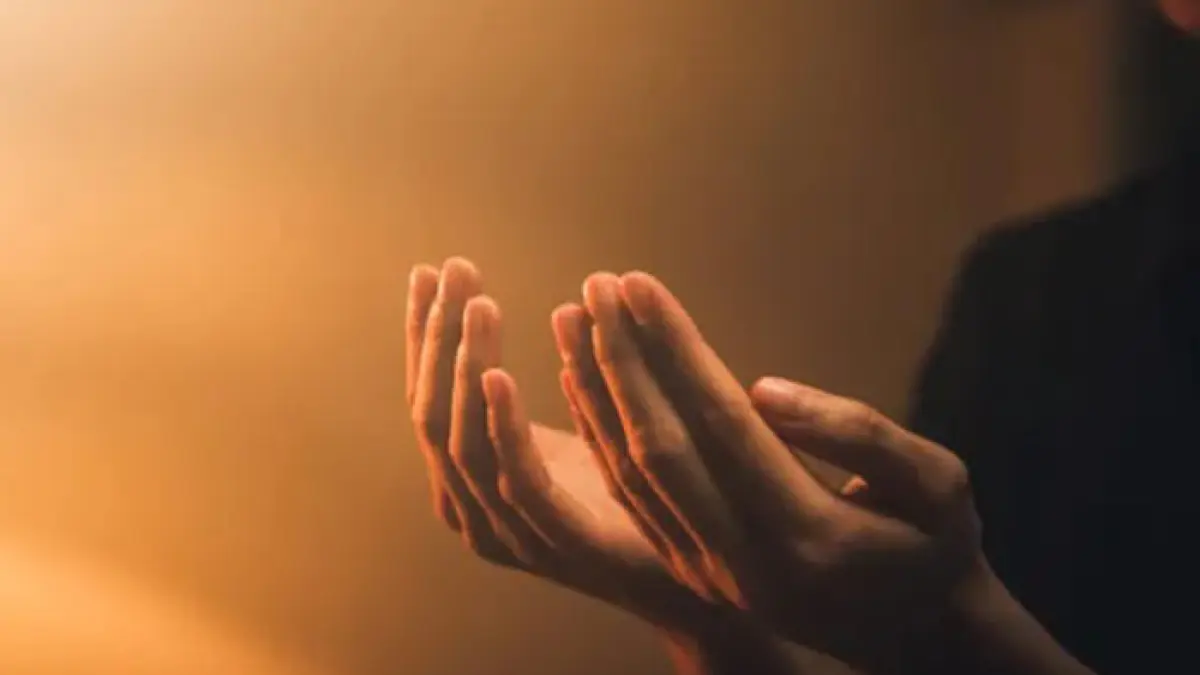 Ilustrasi berdoa (sitthiphong/pixabay)