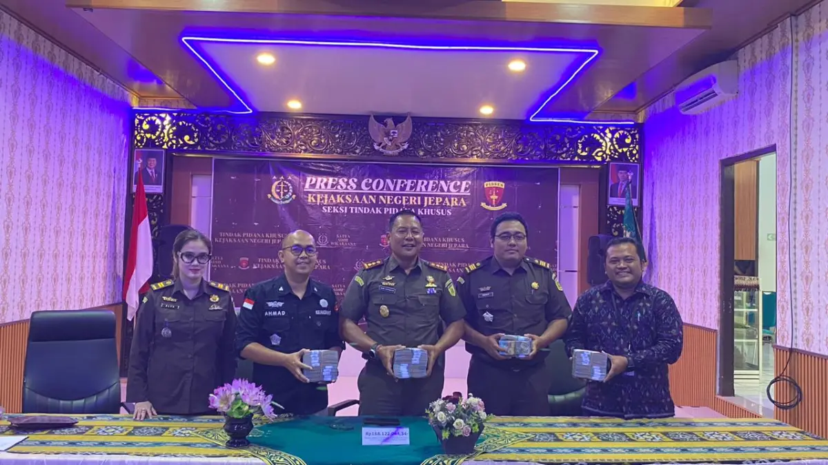 TEGAS: Penyerahan uang negara dari penindakan perkara korupsi yang telah inkrah di Jepara. 