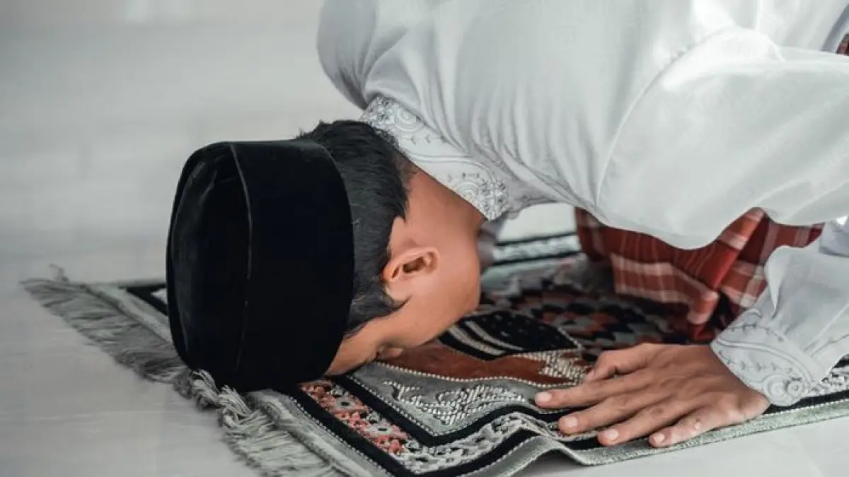 Ilustrasi shalat. (Foto: Getty Images/iStockphoto/Therd oval)