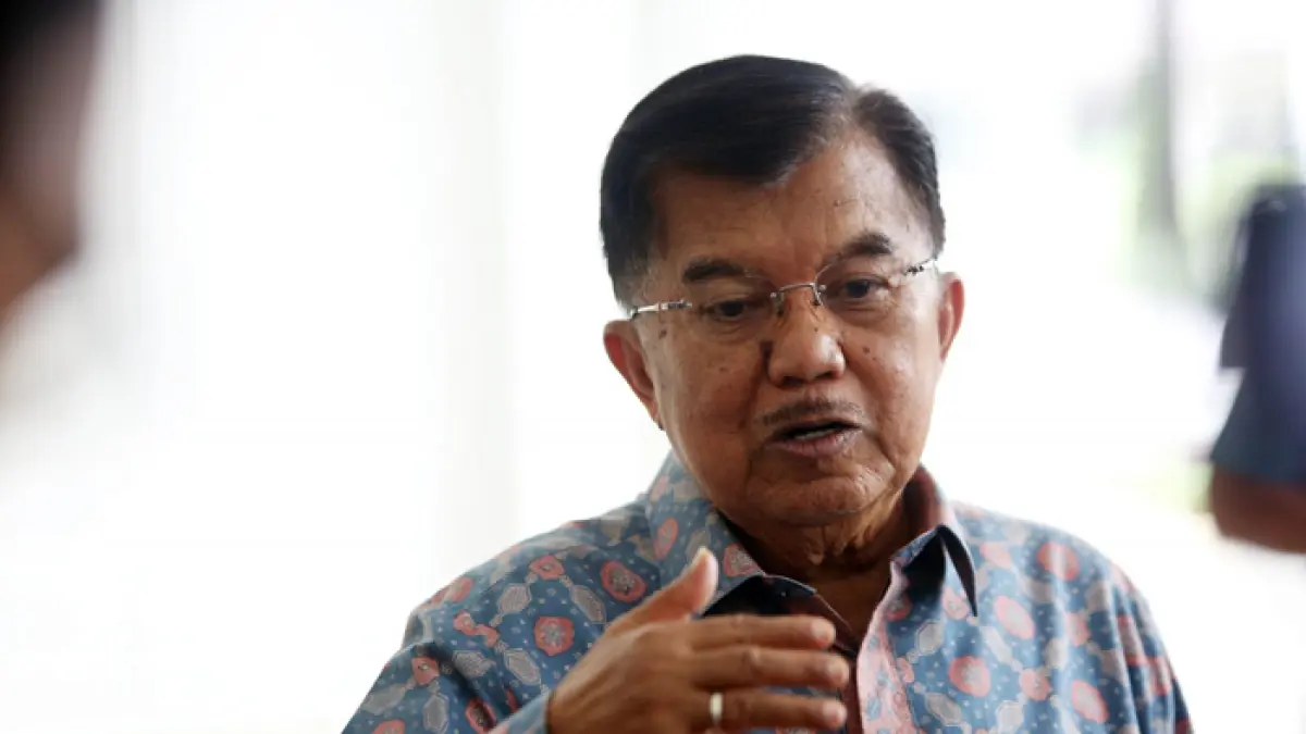 Eks Wapres Jusuf Kalla. (MIFTAHULHAYAT /JAWA POS)