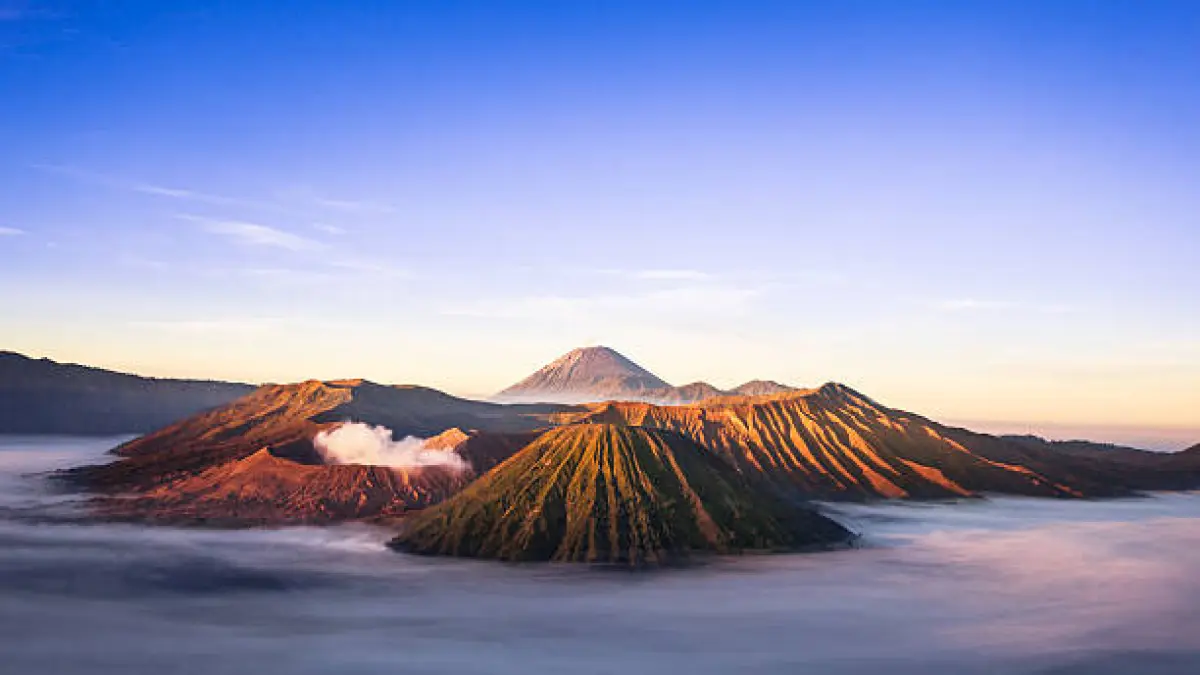 Ilustrasi gunung Bromo 