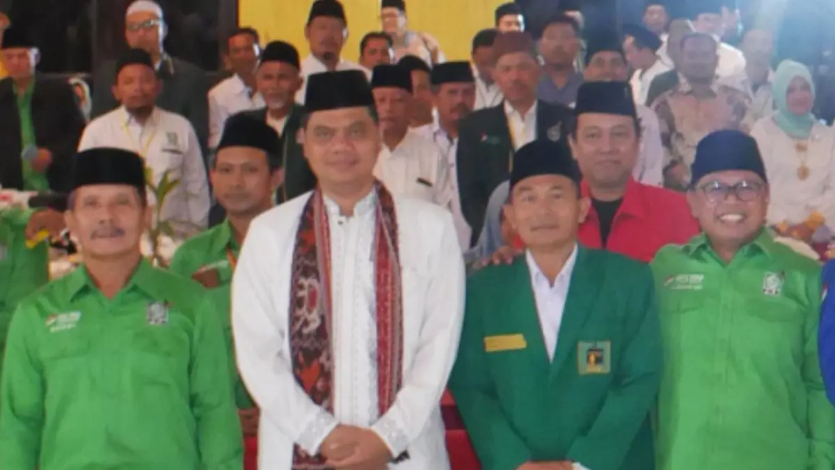 ADEM: Kebersamaan Bupati Jepara Witiarso Utomo (dua dari kiri) dan Gus Nung (paling kanan) di Muscab PKB. 