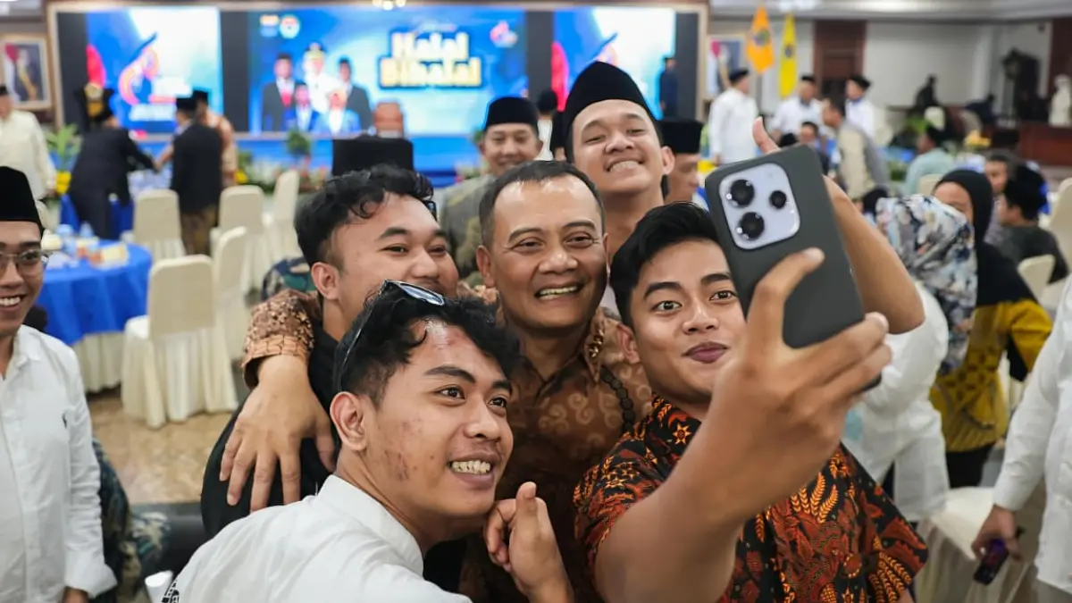 Ahmad Luthfi Wefie bersama mahasiswa, ajak mahasiswa turun lapangan, kolaborasi untuk pembangunan Jateng