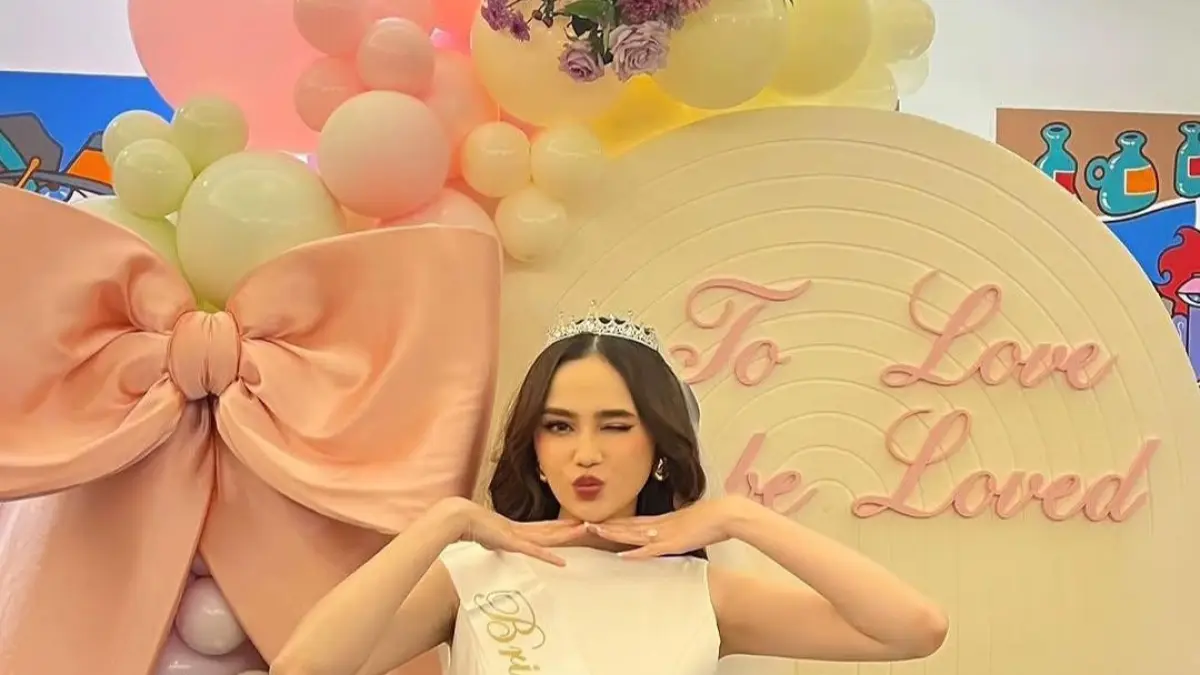 Syifa Hadju di acara Bridal Shower (Foto: Instagram story @elinaaaaajoerg) 